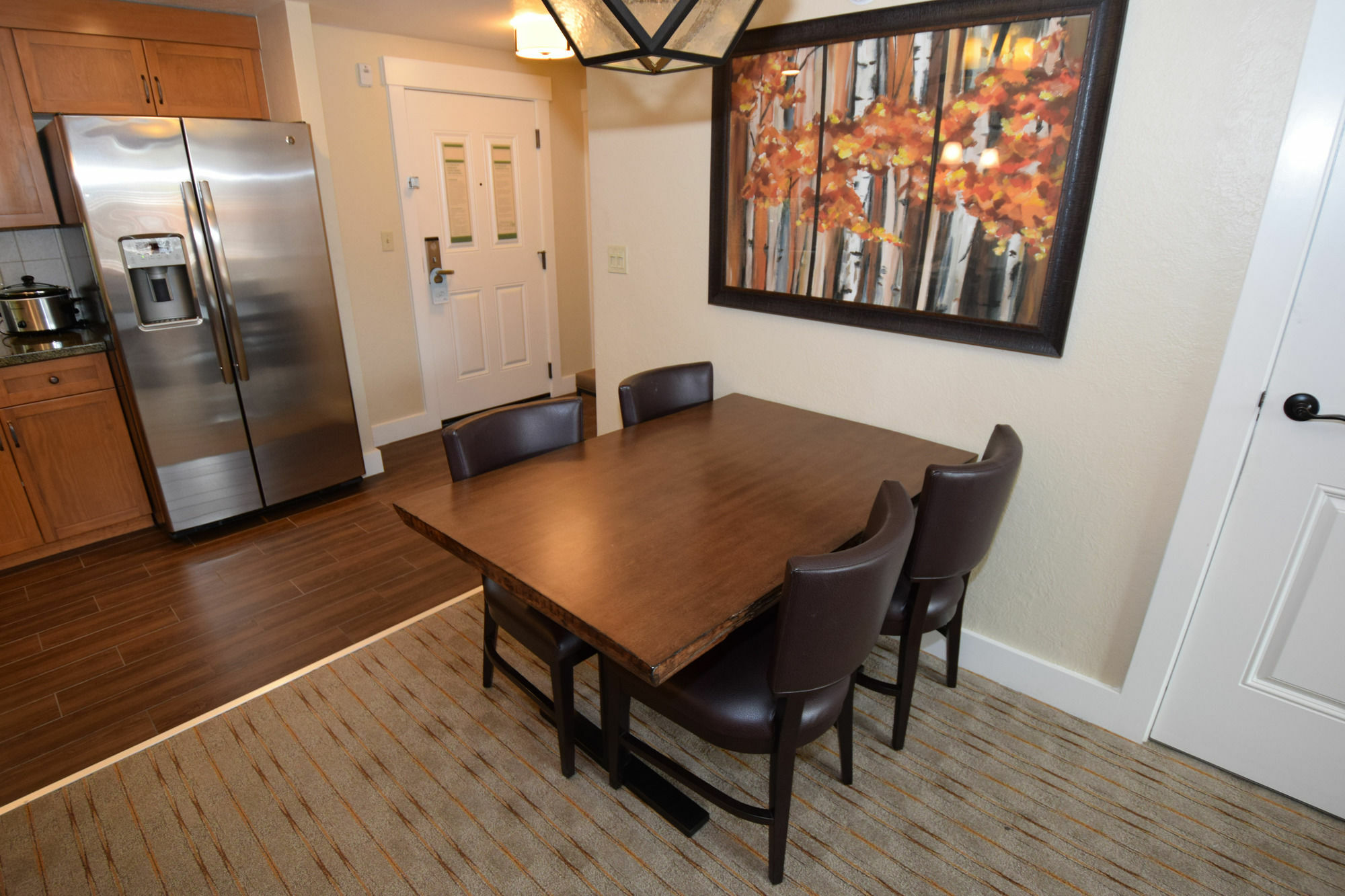Heavenly Village Condos สเตทไลน์ ภายนอก รูปภาพ